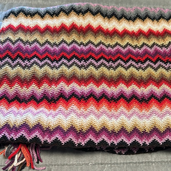 Missoni Multi-color scarf - Picture 5 of 5